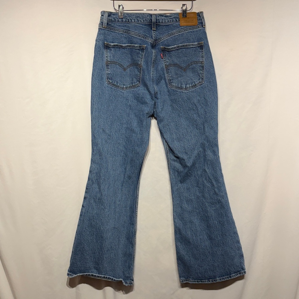 Levi’s 70’s High Rise Flare Sonoma Walks Light Wash Denim Jeans Size 32 - Picture 7 of 12